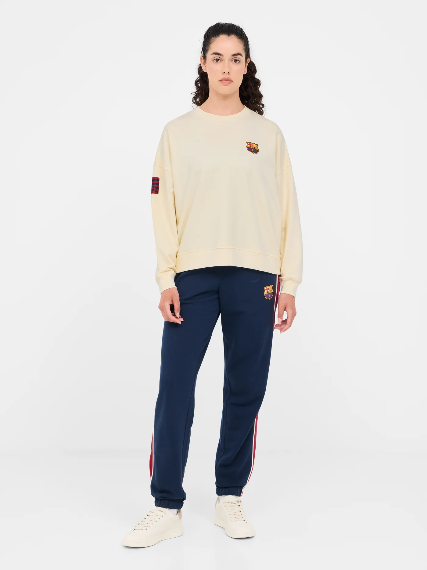 Sweatshirt beige Barça - Woman - Image 3