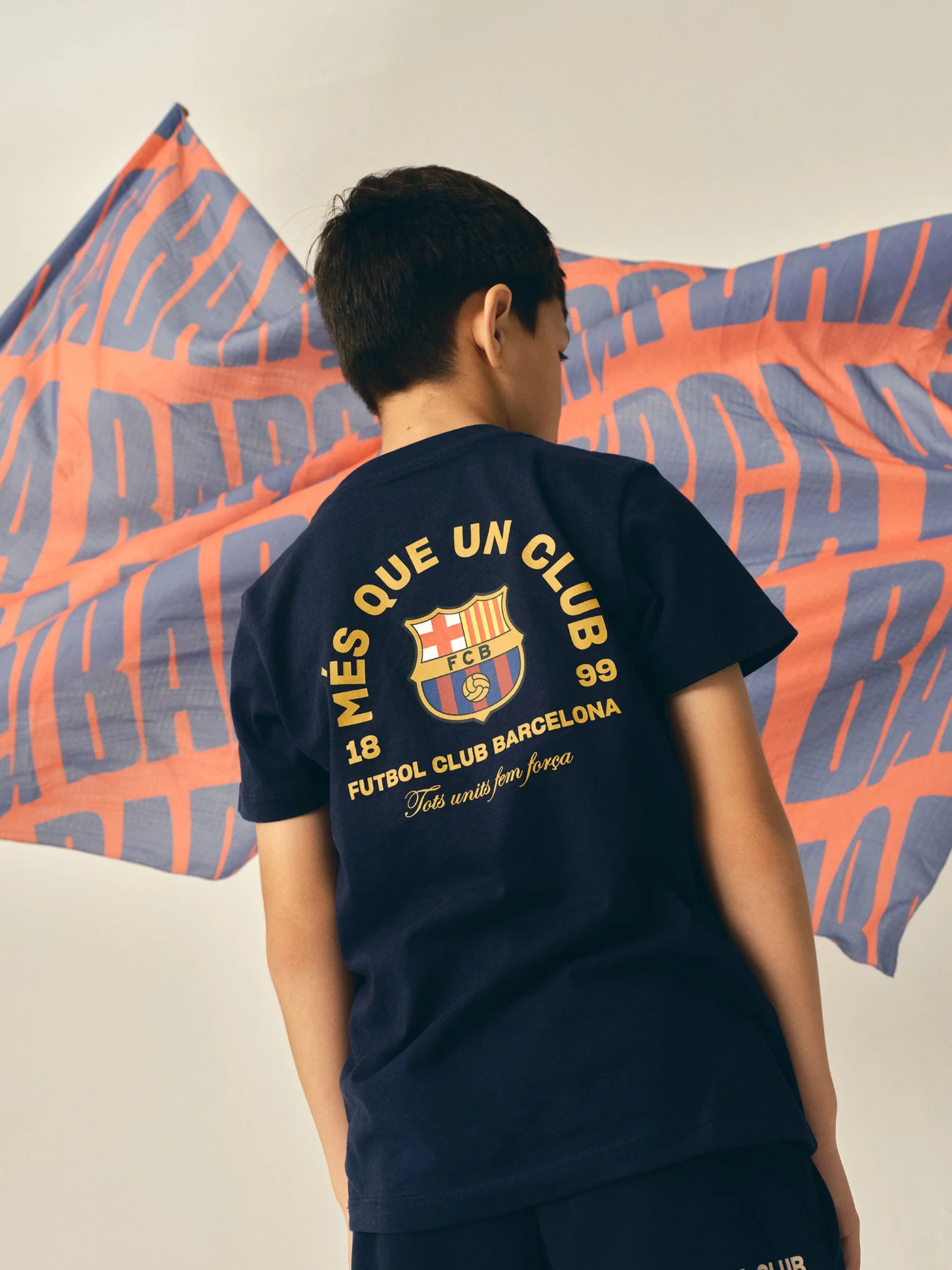T-shirt Core Navy "MÉS QUE UN CLUB" - Junior